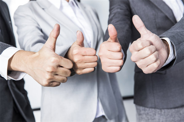 如何平衡員工個人績效與企業(yè)整體目標，實現(xiàn)雙贏？