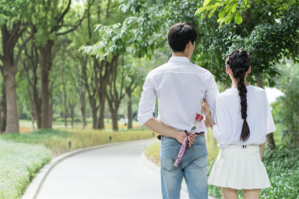 廣東一公司發(fā)錢鼓勵員工談戀愛，品牌營銷怎么看？