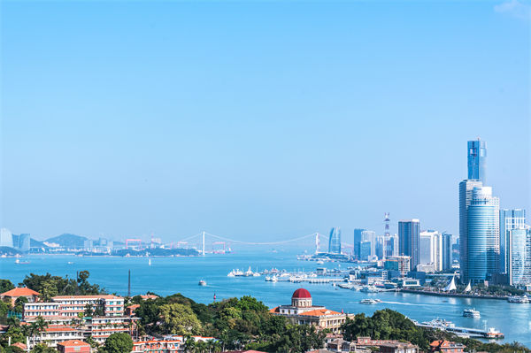 廈門營銷咨詢公司如何為企業(yè)定制精準(zhǔn)營銷策略？