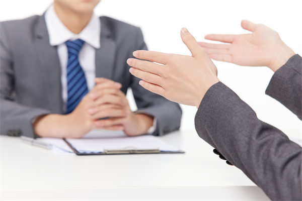 揭秘！看看企業(yè)高級HR是如何玩轉(zhuǎn)人才爭奪大戰(zhàn)的？