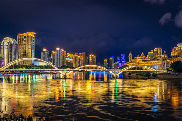 企業(yè)如何借助福州咨詢公司提升員工績效與團(tuán)隊(duì)效能？