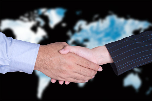 美企業(yè)主：付關(guān)稅也要中國(guó)造，對(duì)關(guān)聯(lián)企業(yè)的啟示