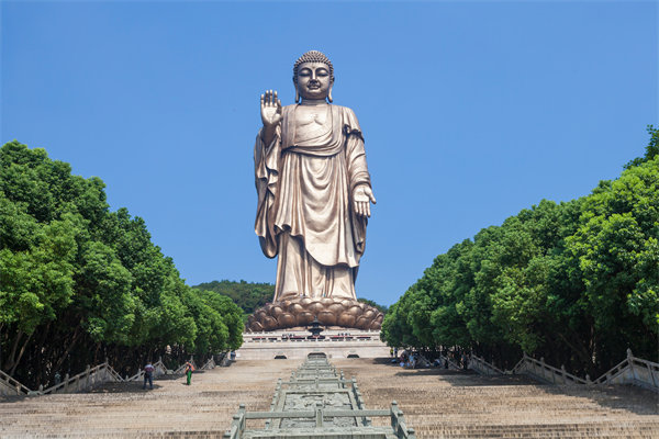 無錫戰(zhàn)略咨詢公司如何幫企業(yè)突破增長瓶頸，實(shí)現(xiàn)逆勢突圍？