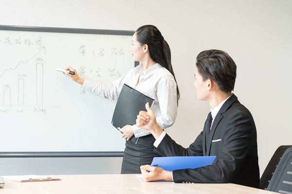 薪酬績效總難平衡，怎樣調(diào)整才能既控成本又激勵(lì)員工？