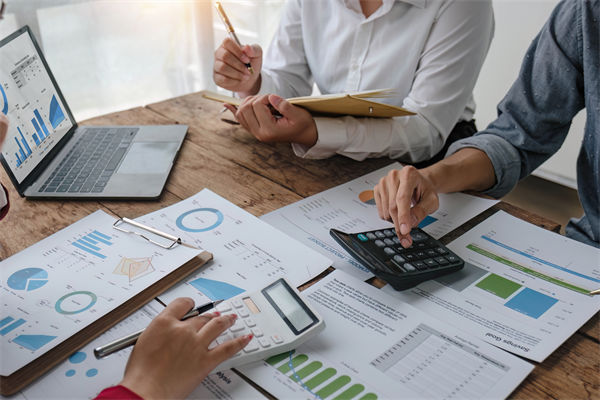 績效考評淪為形式主義，員工敷衍應付企業(yè)怎么破？